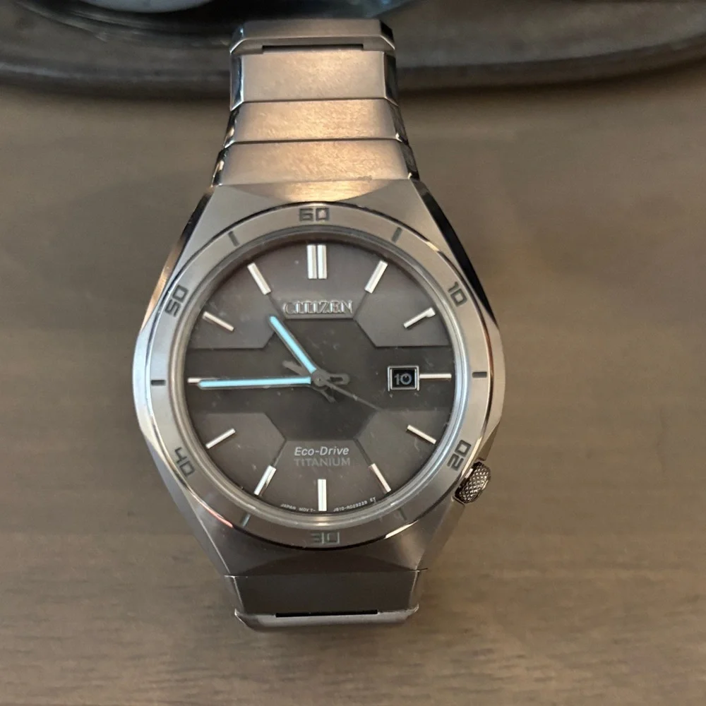 Citizen Eco-Drive Super Titanium Armor Watch AW1660-51H - Picture 6 of 7